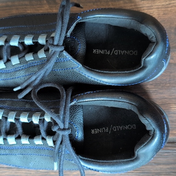 Donald Pliner Black Leather Blue Stitching Casual Sneakers - Men's 9 - Picture 5 of 9